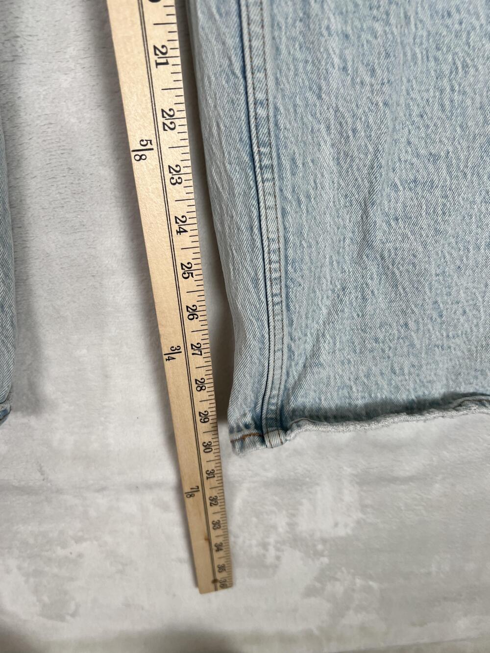Abercrombie & Fitch 90s Relaxed Jeans Womens 26 Blue Light Wash High Rise Denim - Picture 6 of 10